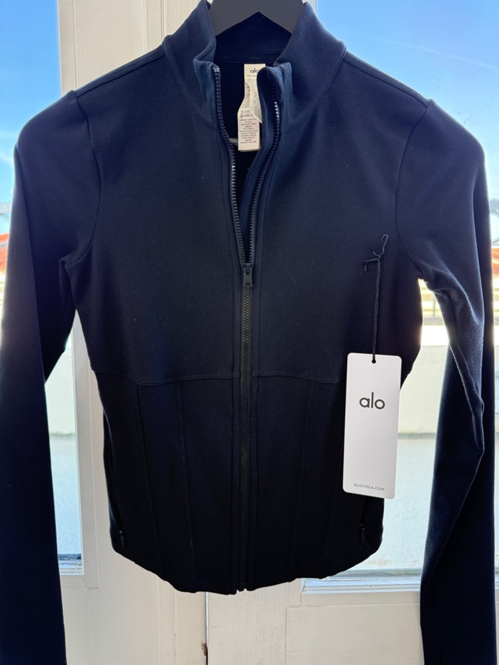 Alo Yoga Airbrush Corset Jacket Size XS full Zip black